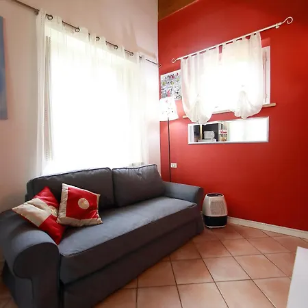 3 Borgo Di Garda *